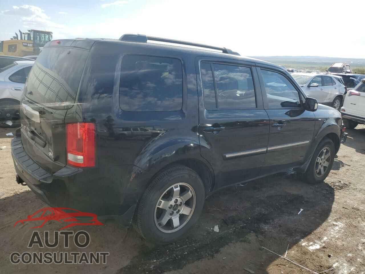 HONDA PILOT 2011 - 5FNYF4H97BB046862
