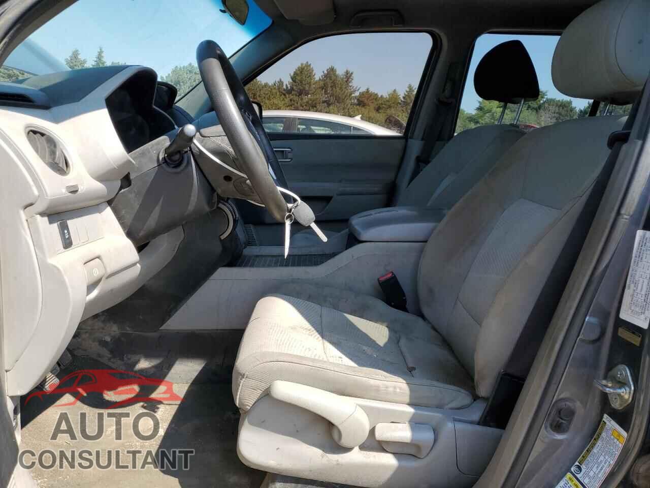 HONDA PILOT 2013 - 5FNYF4H27DB505927