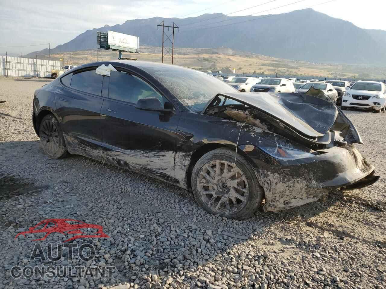TESLA MODEL 3 2024 - 5YJ3E1EB2RF854887