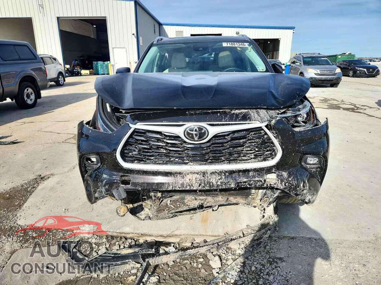 TOYOTA HIGHLANDER 2021 - 5TDGZRAH0MS032270