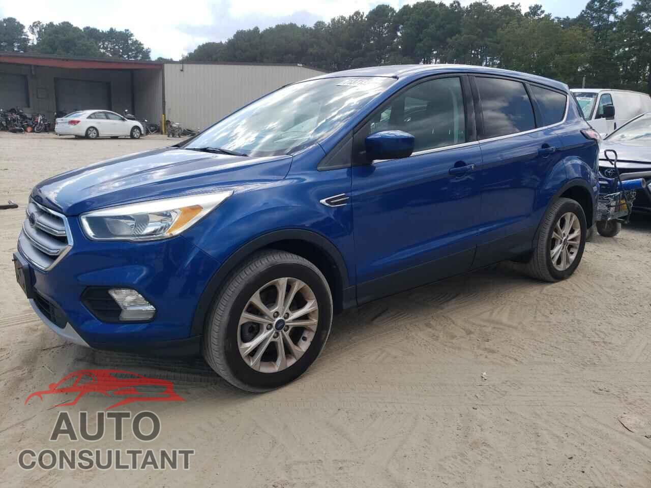 FORD ESCAPE 2017 - 1FMCU9G94HUF03640