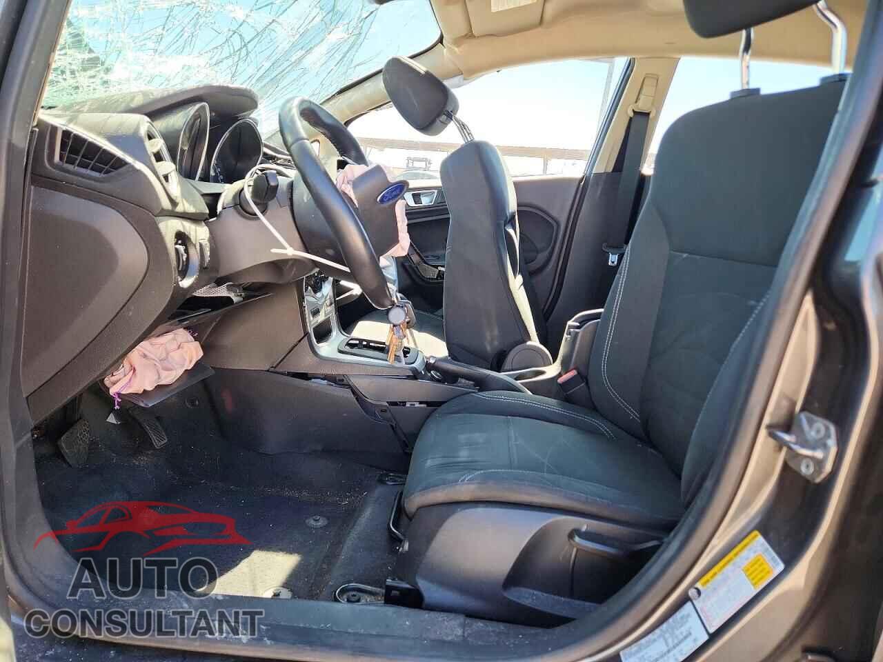 FORD FIESTA 2016 - 3FADP4EJ1GM119906