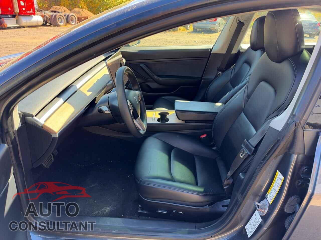 TESLA MODEL 3 2021 - 5YJ3E1EB3MF902504