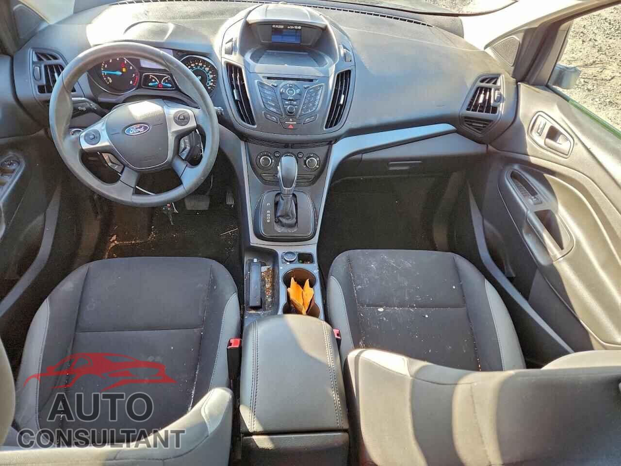 FORD ESCAPE 2013 - 1FMCU0F79DUB93684