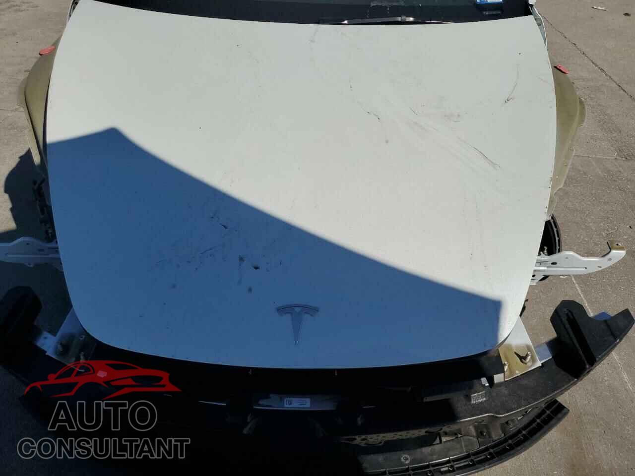 TESLA MODEL 3 2024 - 5YJ3E1EA8RF732803
