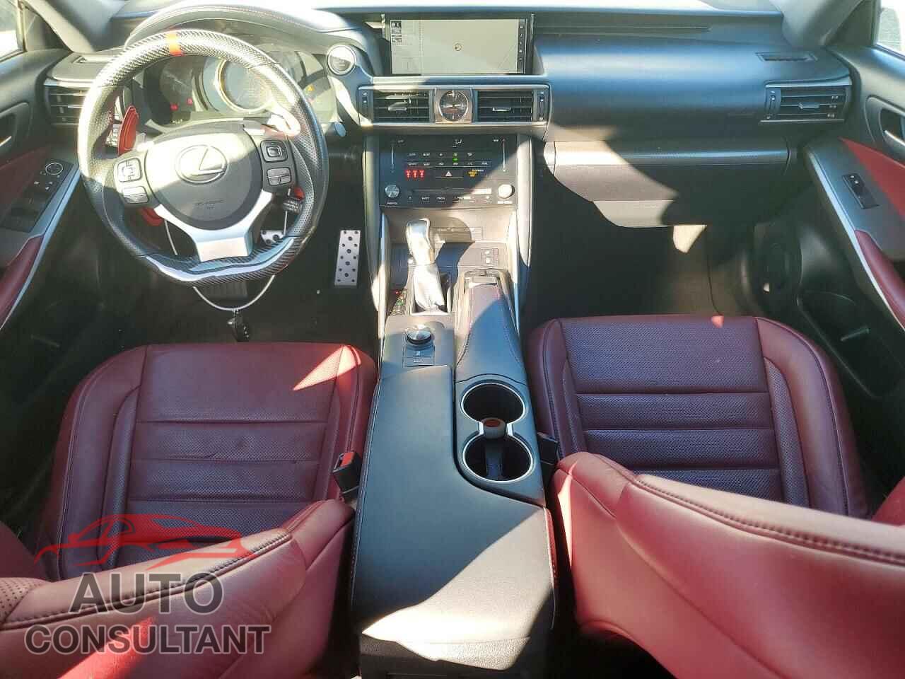 LEXUS IS 2017 - JTHBA1D20H5042477