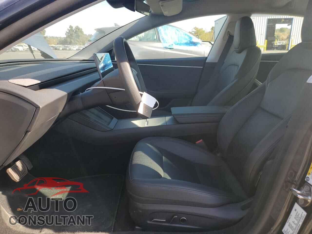 TESLA MODEL 3 2024 - 5YJ3E1EBXRF808465