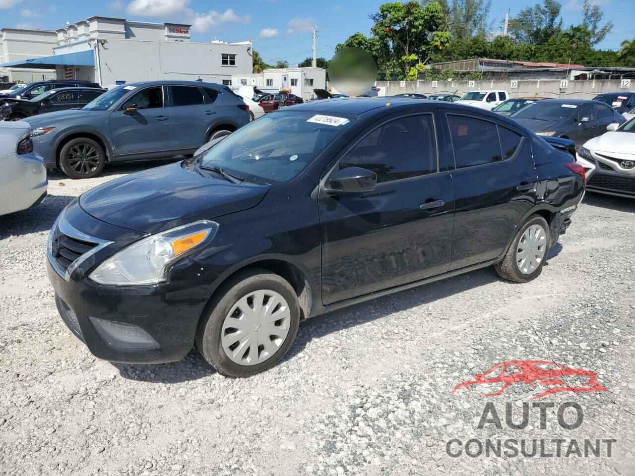 NISSAN VERSA 2019 - 3N1CN7AP6KL825567