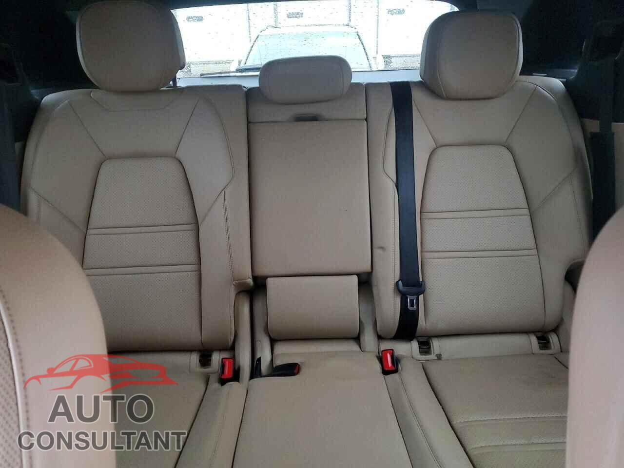 PORSCHE CAYENNE 2019 - WP1AA2AY7KDA10388