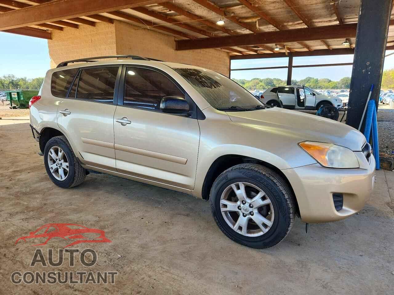 TOYOTA RAV4 2012 - JTMBF4DV4C5051769