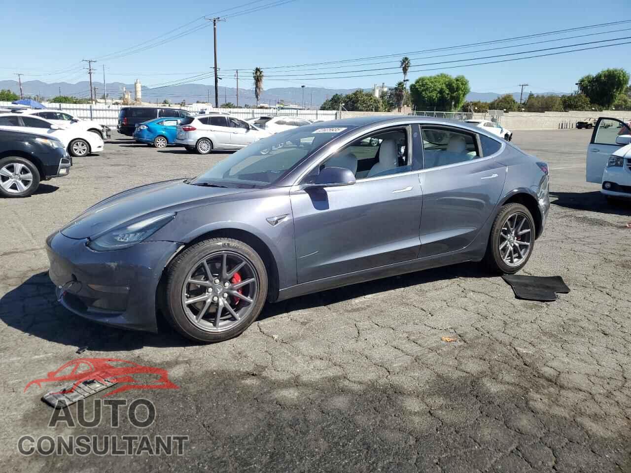 TESLA MODEL 3 2018 - 5YJ3E1EA7JF168839