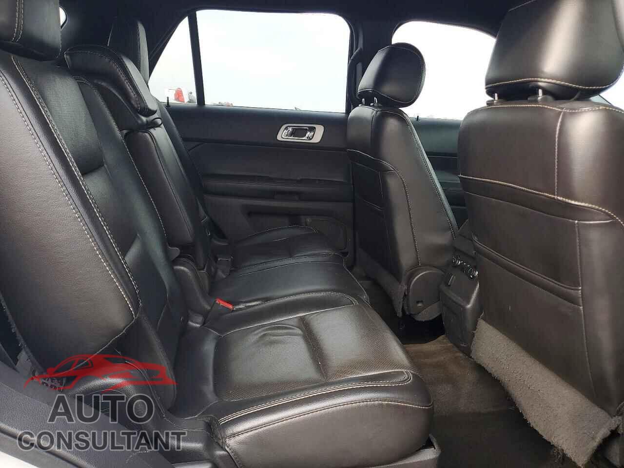 FORD EXPLORER 2015 - 1FM5K8GT5FGA83063