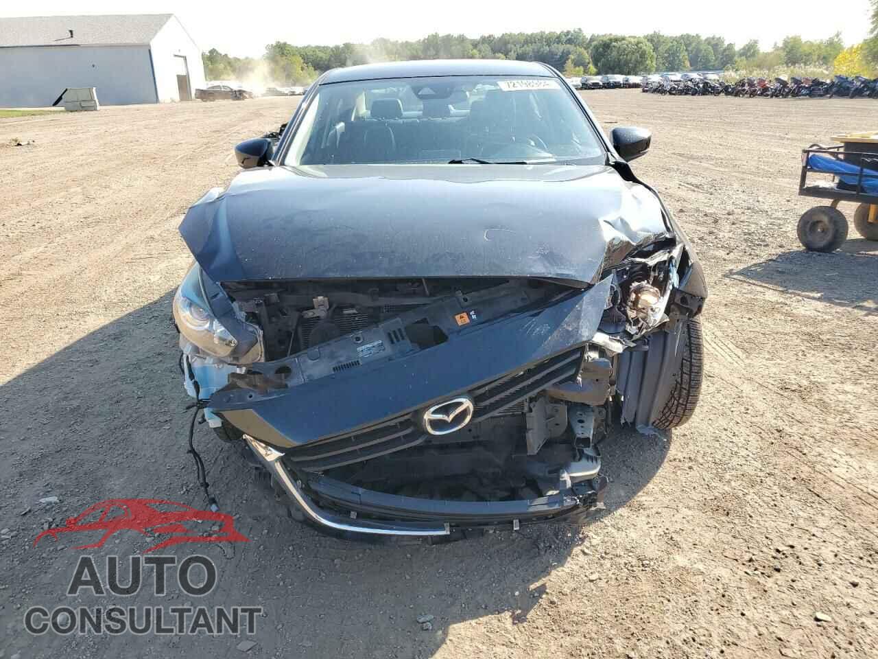 MAZDA 3 2017 - 3MZBN1V74HM147093