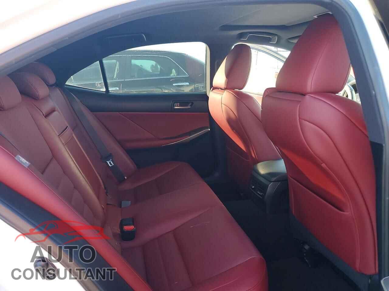 LEXUS IS 2017 - JTHBA1D20H5042477