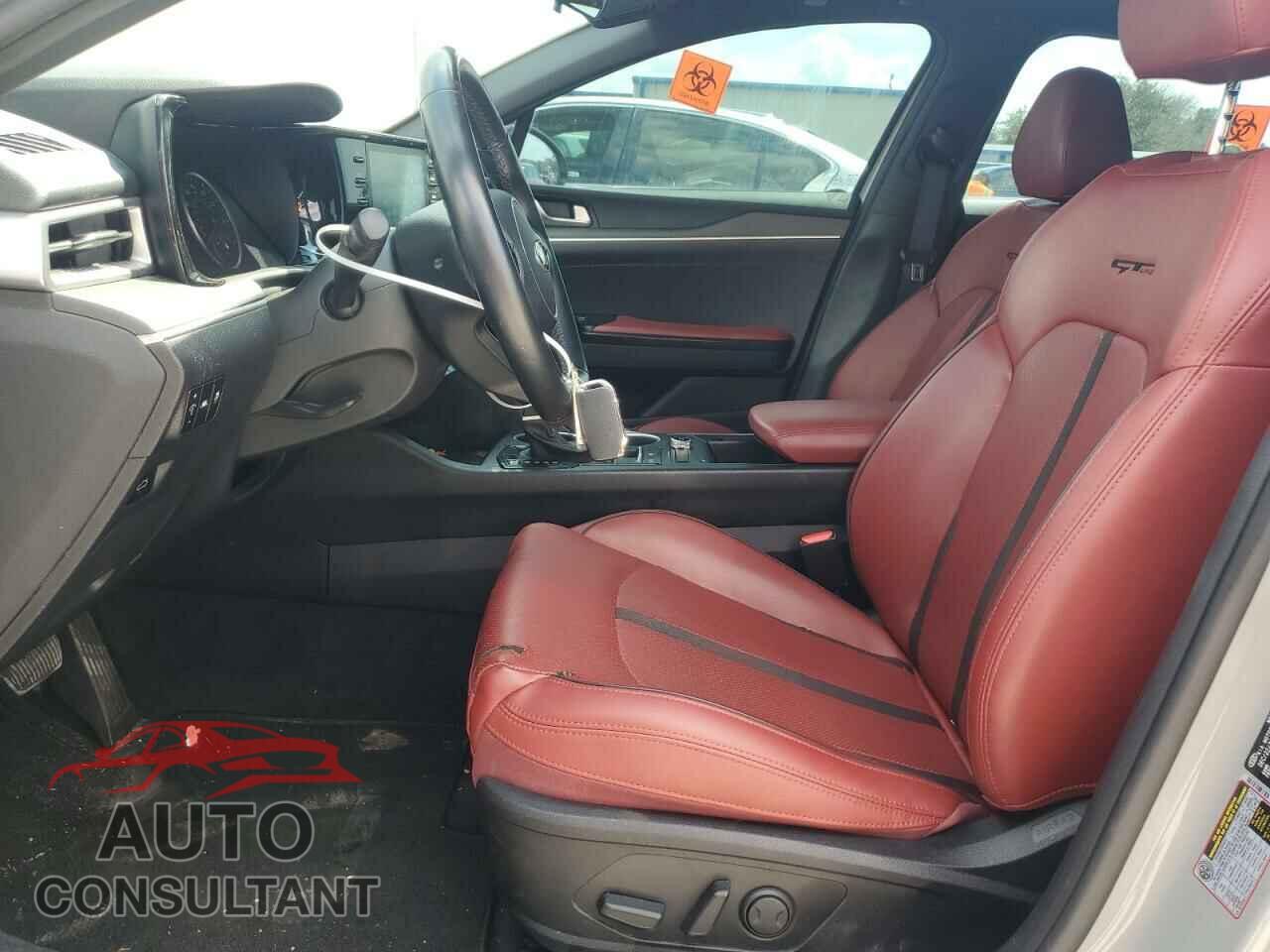 KIA K5 2021 - 5XXG64J28MG053263