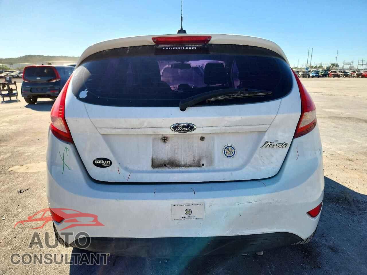 FORD FIESTA 2011 - 3FADP4EJ8BM162325