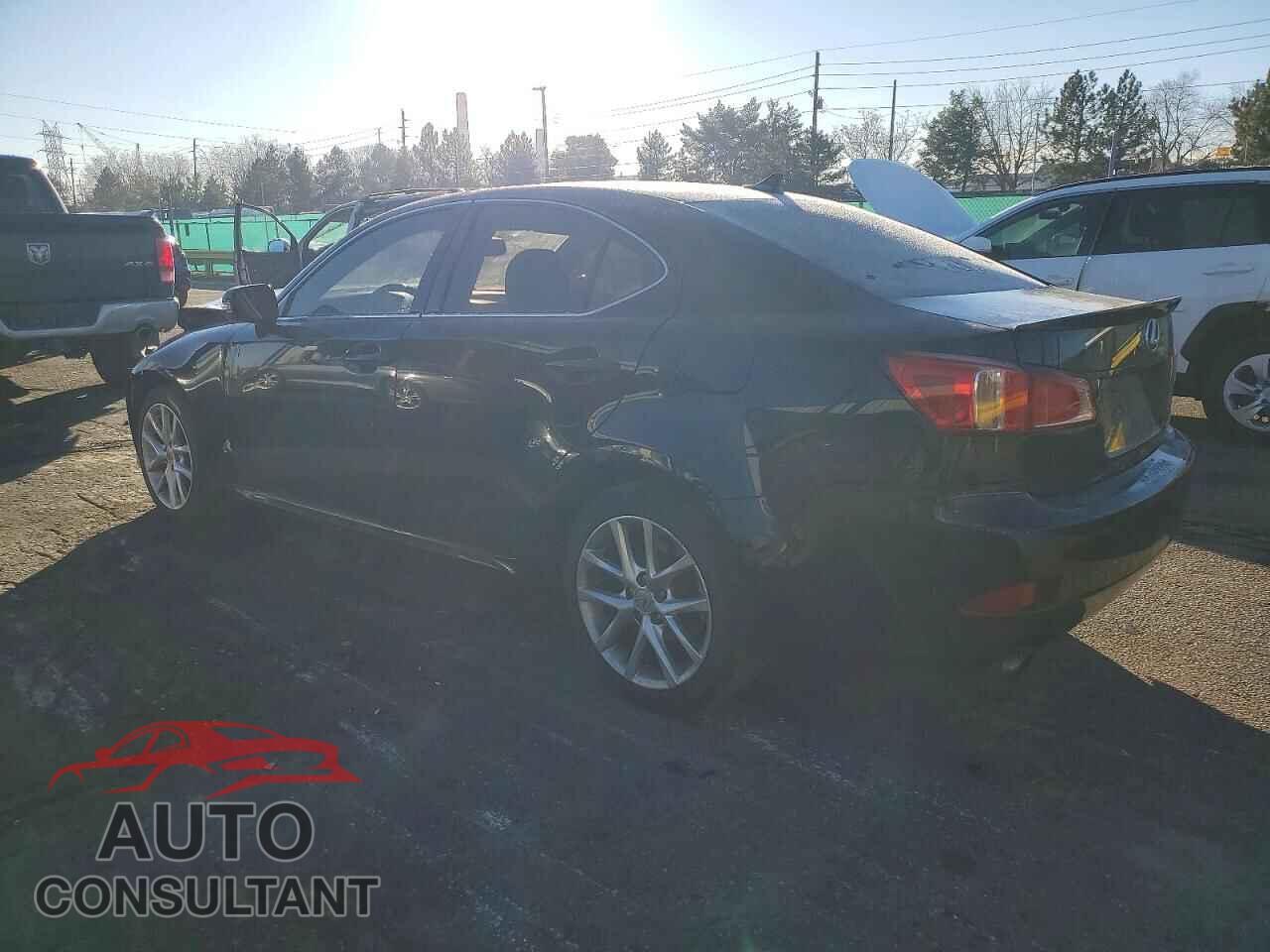 LEXUS IS 2012 - JTHCF5C21C5059053