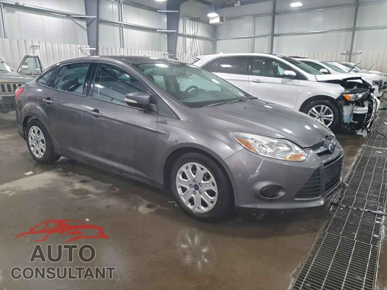 FORD FOCUS 2014 - 1FADP3F29EL388400