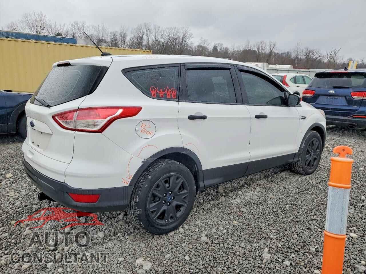 FORD ESCAPE 2016 - 1FMCU0F7XGUA63157