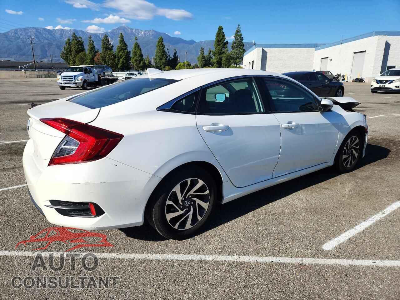 HONDA CIVIC 2017 - 2HGFC2F75HH566164
