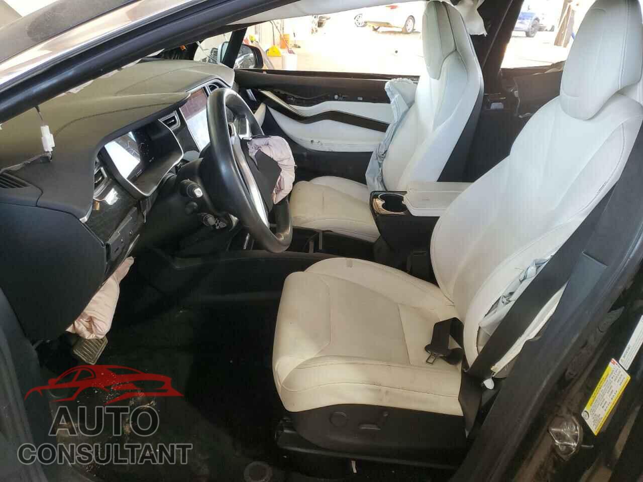 TESLA MODEL X 2017 - 5YJXCDE24HF067754