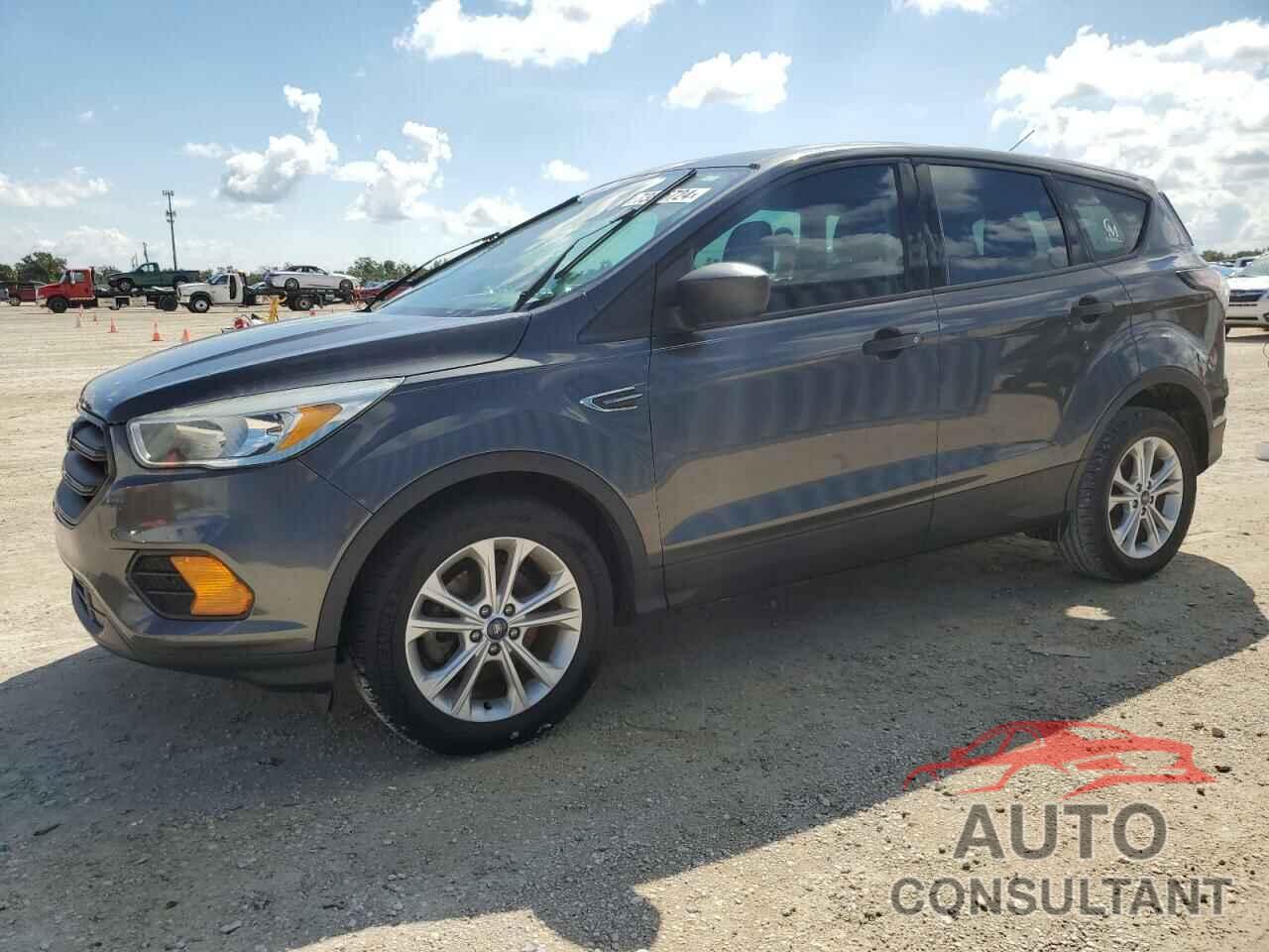 FORD ESCAPE 2017 - 1FMCU0F71HUA75991