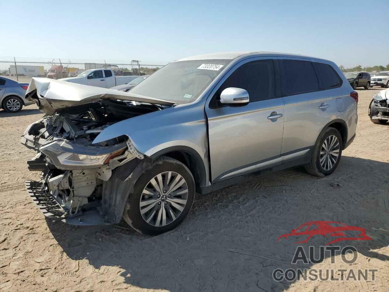 MITSUBISHI OUTLANDER 2019 - JA4AD3A33KZ052721