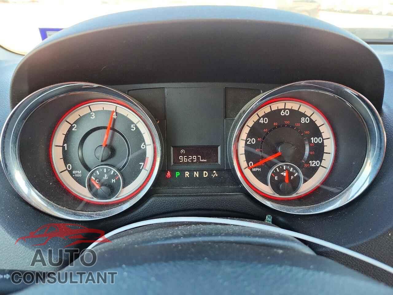 DODGE CARAVAN 2013 - 2C4RDGBG5DR727127