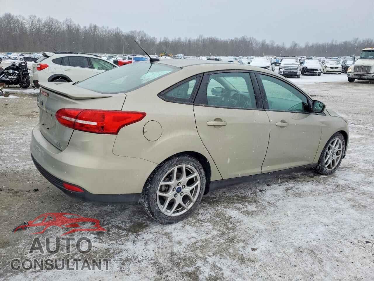 FORD FOCUS 2015 - 1FADP3F2XFL230035