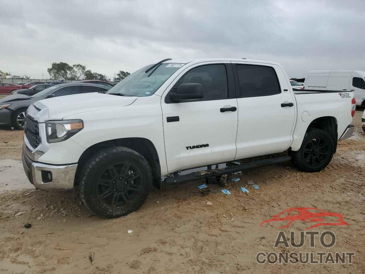 TOYOTA TUNDRA 2020 - 5TFDY5F13LX926394