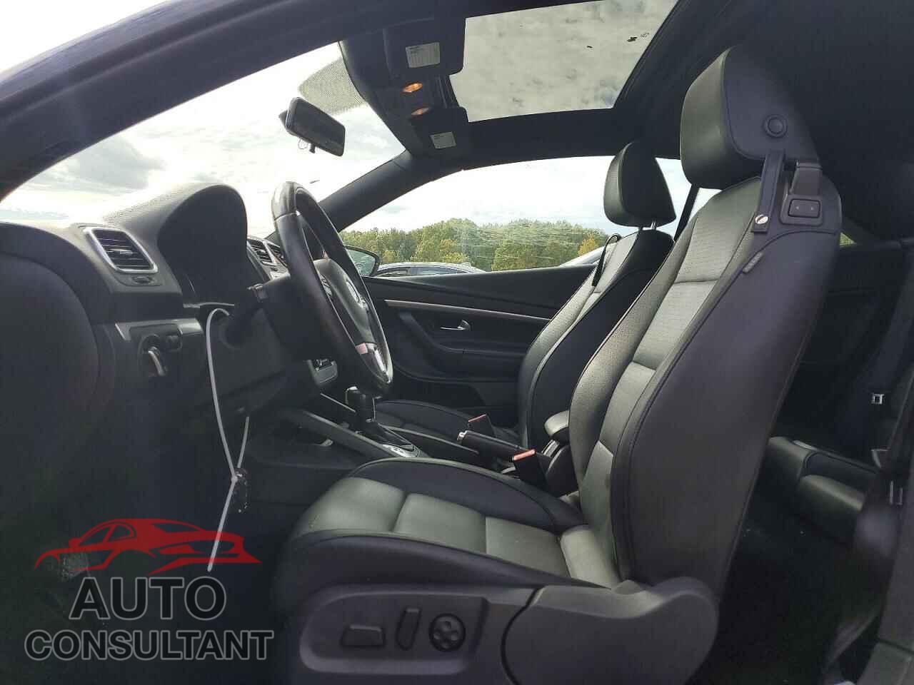 VOLKSWAGEN EOS 2012 - WVWBW7AH2CV002585
