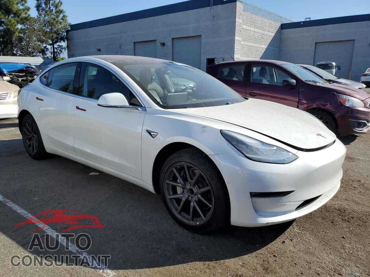 TESLA MODEL 3 2018 - 5YJ3E1EA7JF003177