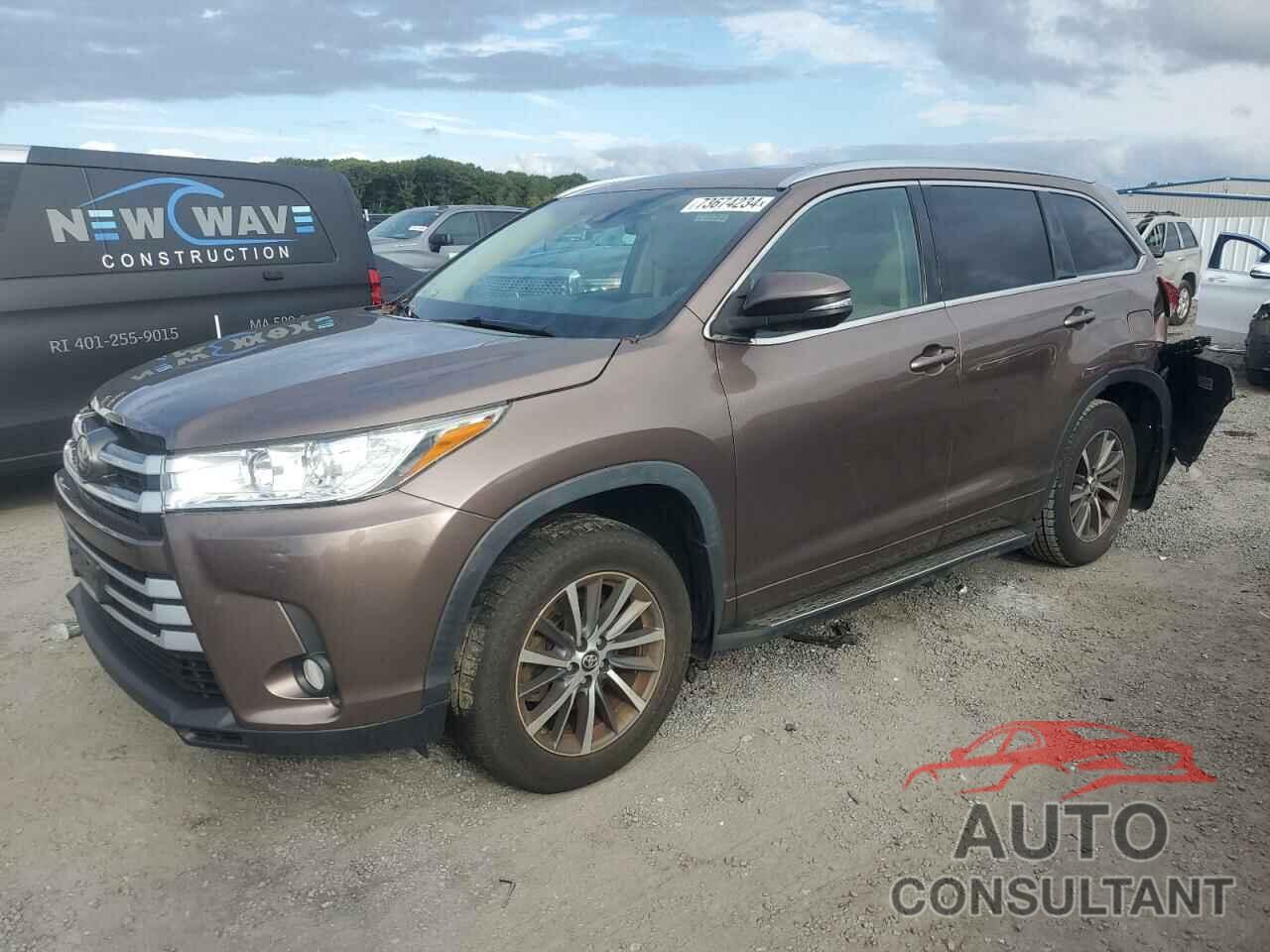 TOYOTA HIGHLANDER 2017 - 5TDJZRFH9HS377155