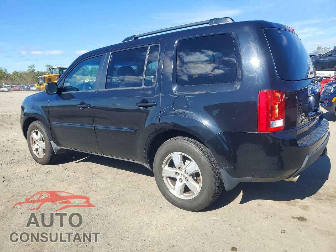 HONDA PILOT 2011 - 5FNYF4H49BB073002