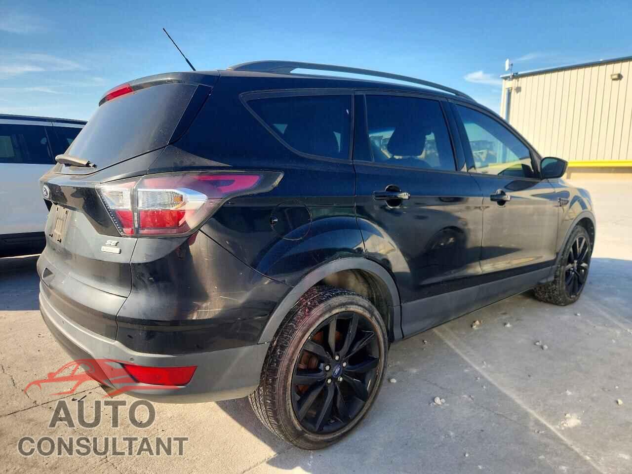 FORD ESCAPE 2017 - 1FMCU0GD3HUB08123