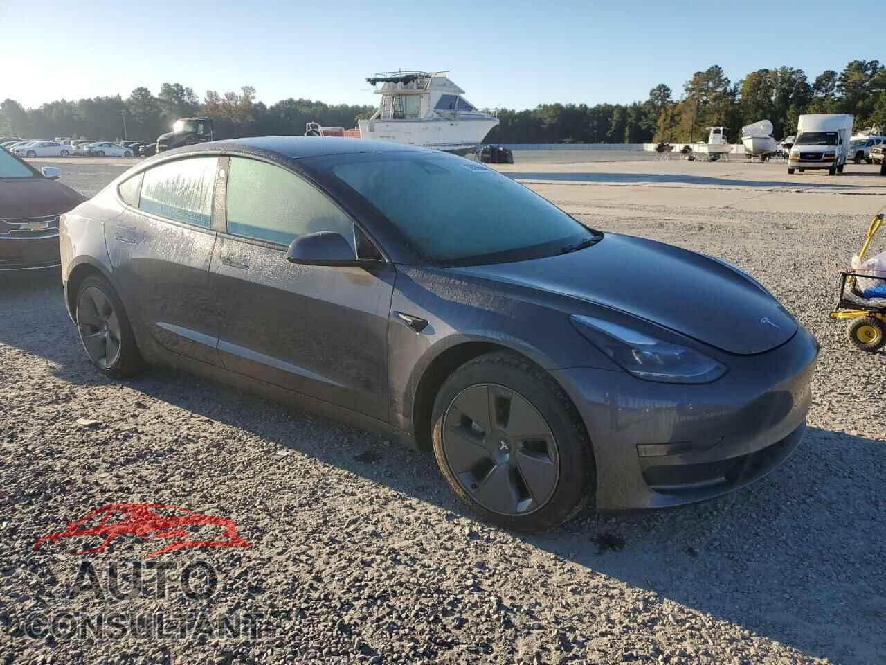 TESLA MODEL 3 2023 - 5YJ3E1EA5PF641243