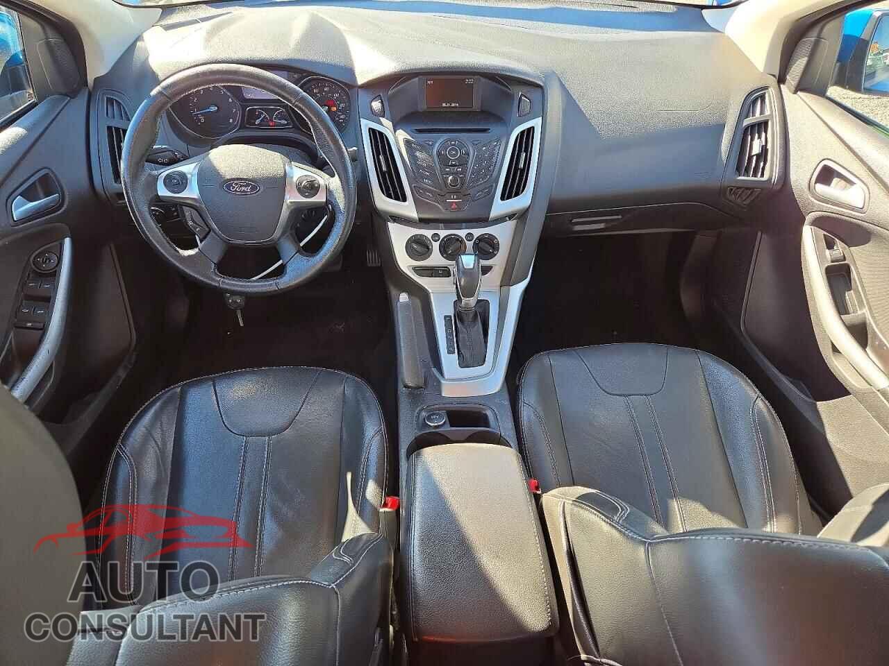 FORD FOCUS 2014 - 1FADP3F22EL309004