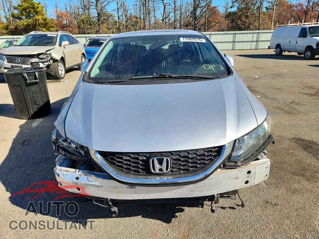 HONDA CIVIC 2013 - 2HGFB2F91DH533676