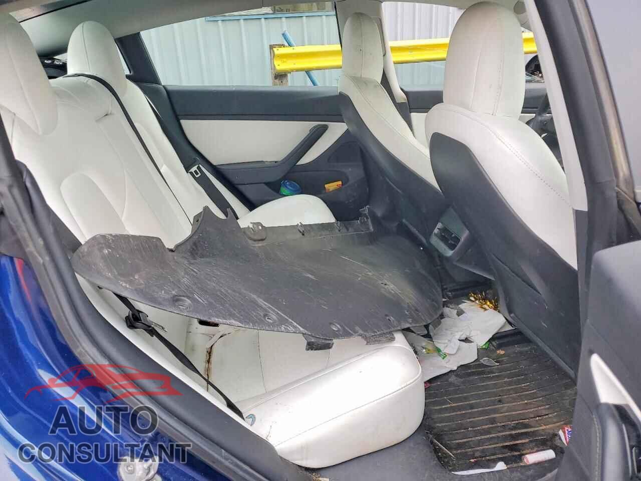 TESLA MODEL 3 2019 - 5YJ3E1EB4KF512962