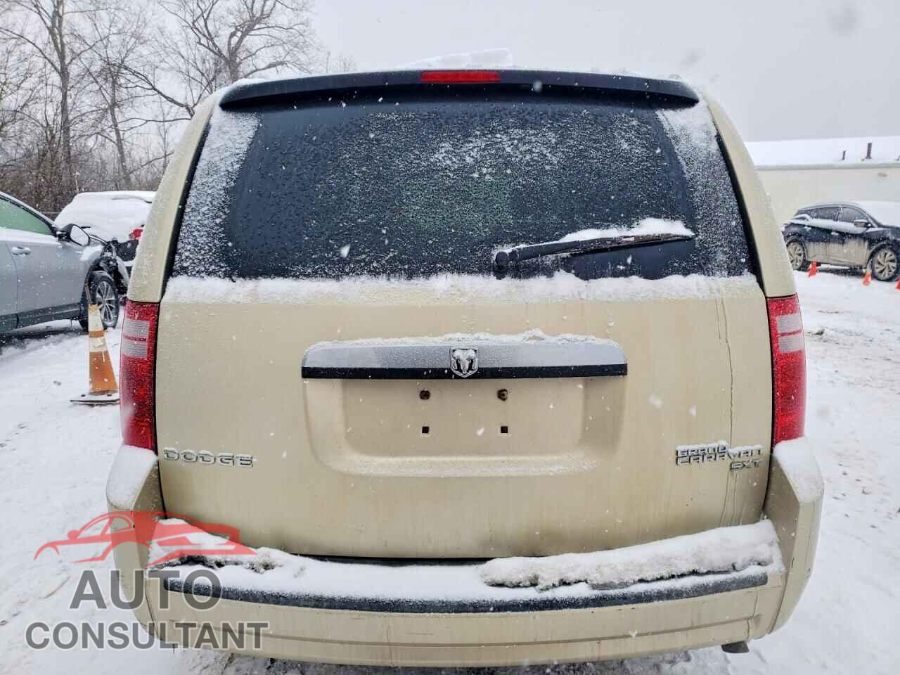 DODGE CARAVAN 2010 - 2D4RN5D11AR356167