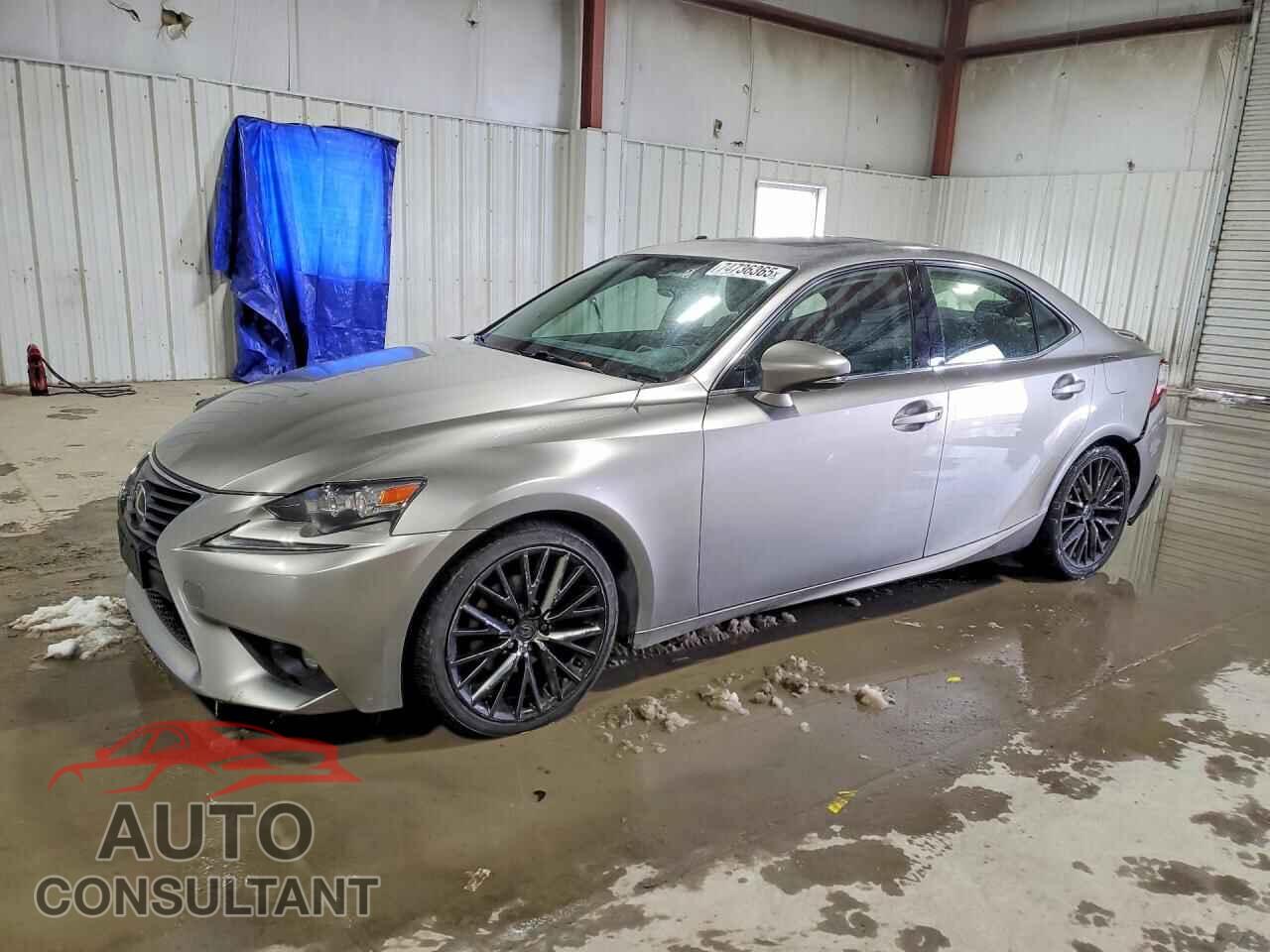 LEXUS IS 2015 - JTHCF1D25F5020719