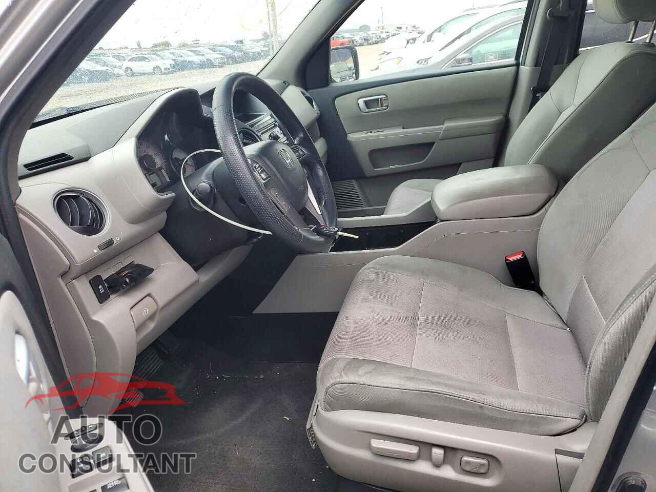 HONDA PILOT 2012 - 5FNYF4H4XCB057540