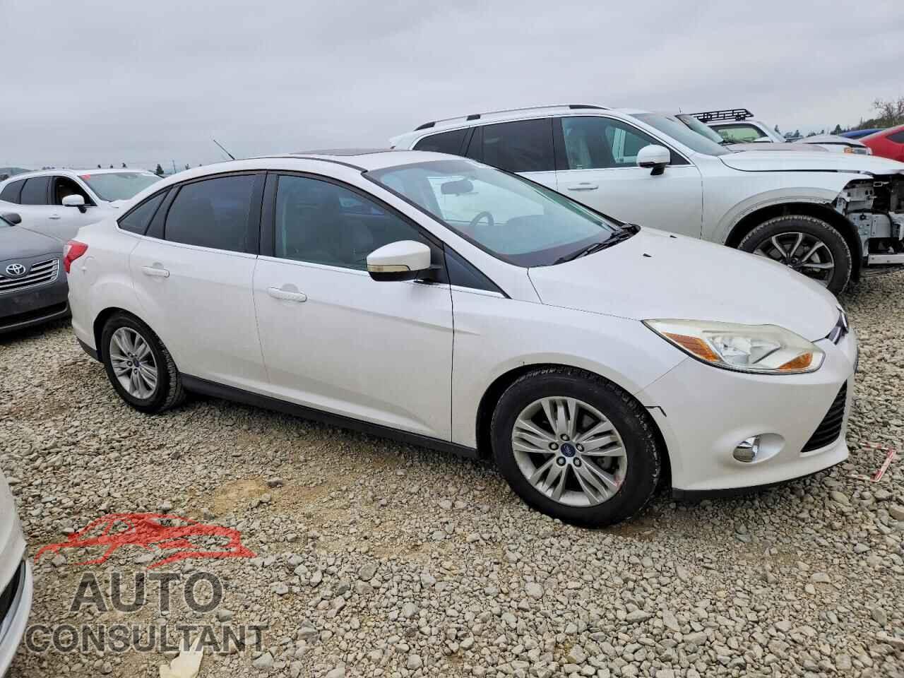 FORD FOCUS 2012 - 1FAHP3H25CL237338