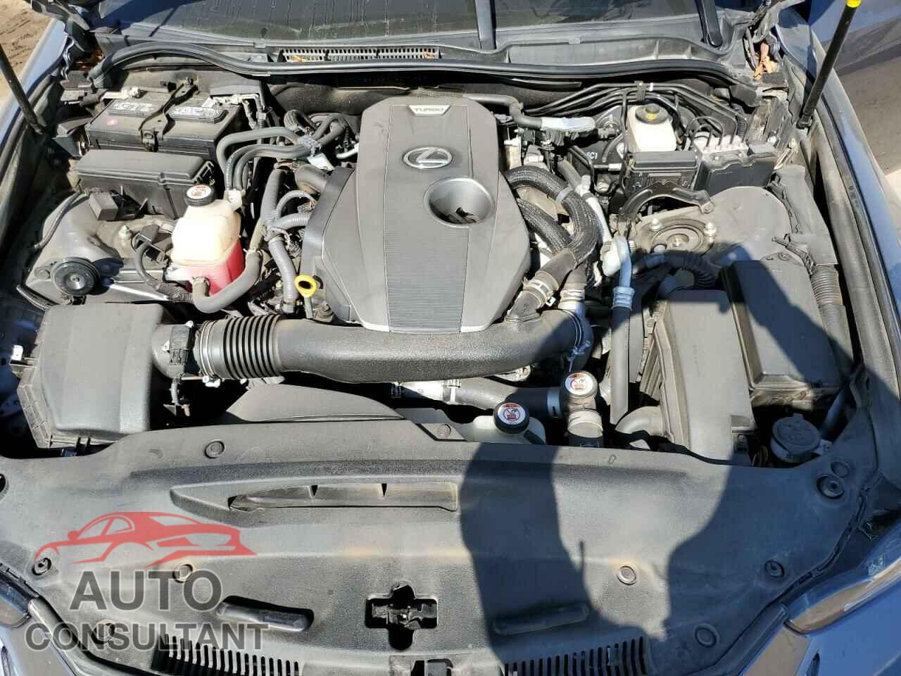 LEXUS IS 2018 - JTHBA1D2XJ5070826