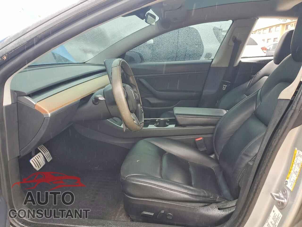 TESLA MODEL 3 2020 - 5YJ3E1EC6LF719508