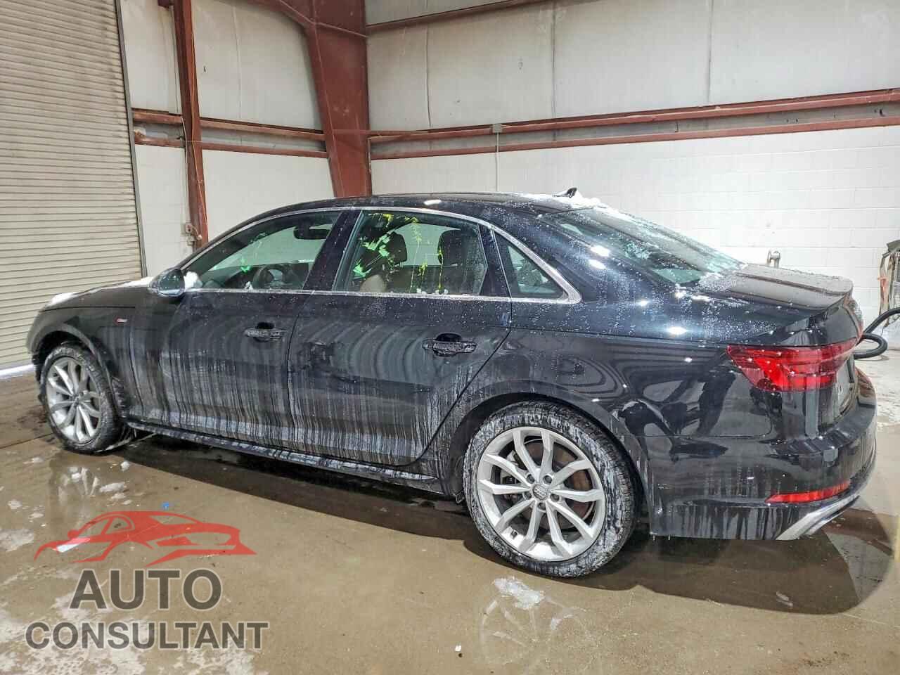 AUDI A4 2019 - WAUDNAF44KA025285