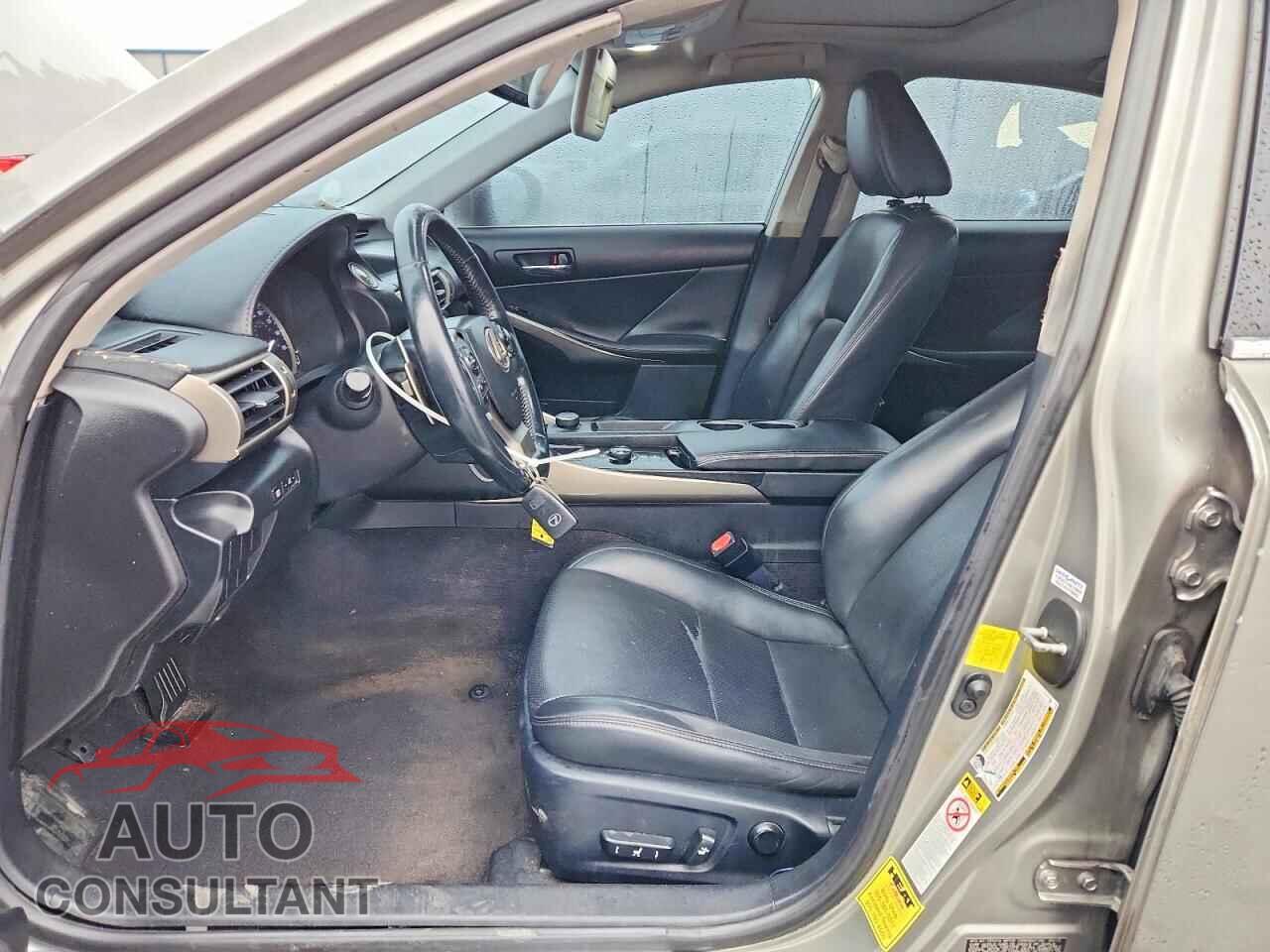 LEXUS IS 2014 - JTHBF1D25E5015479