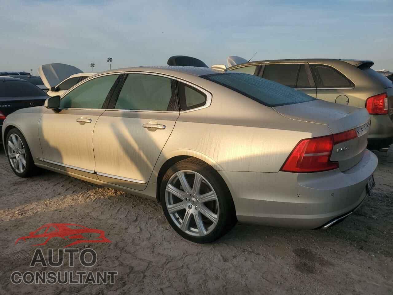 VOLVO S90 2017 - YV1A22MLXH1001672