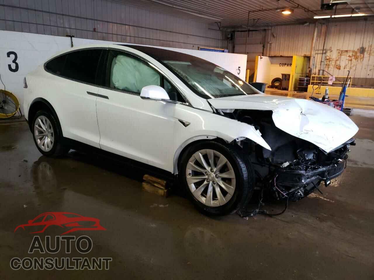 TESLA MODEL X 2017 - 5YJXCDE23HF070239