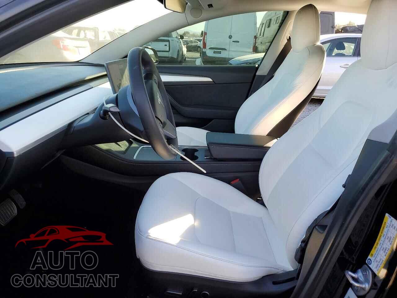 TESLA MODEL 3 2021 - 5YJ3E1EA2MF978545